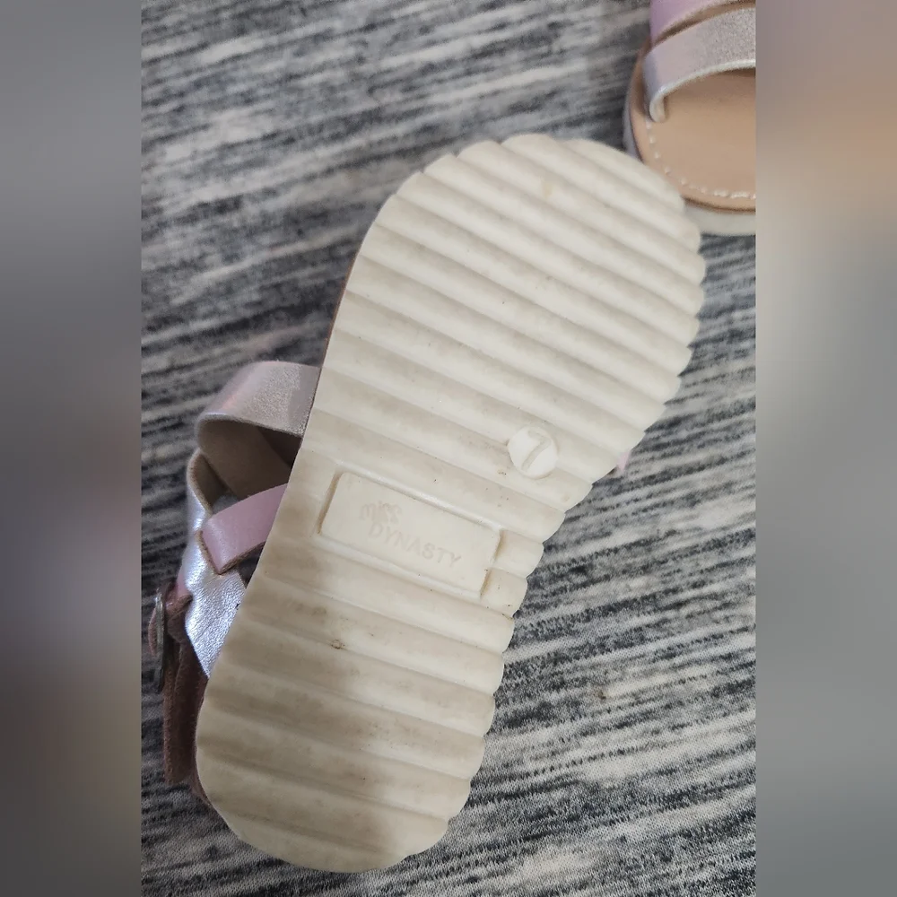Miss Dynasty Girls' Pink and Silver Sandals